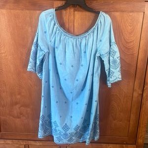 St John’s Bay woman’s sz M off the shoulder dress